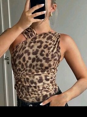 Women’s One-Shoulder Leopard Print Tank Top - Brown